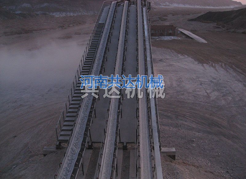 公司承建的礦石破碎、篩分、輸送生產(chǎn)線